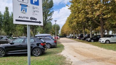 Parcheggio comunale Punta Sabbioni